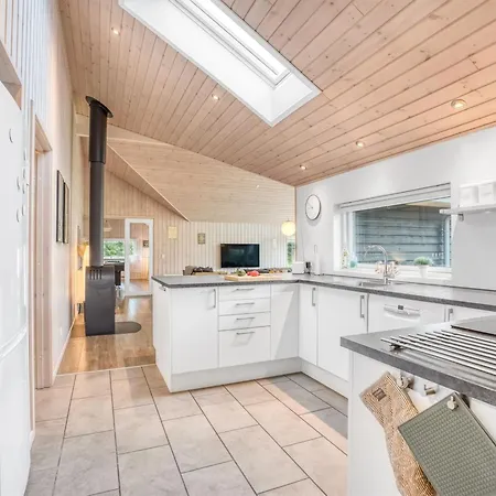 Imke - 1km From The Sea By Interhome Nyaraló Bøtø By