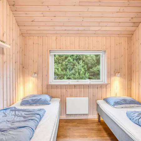 Imke - 1km From The Sea By Interhome *